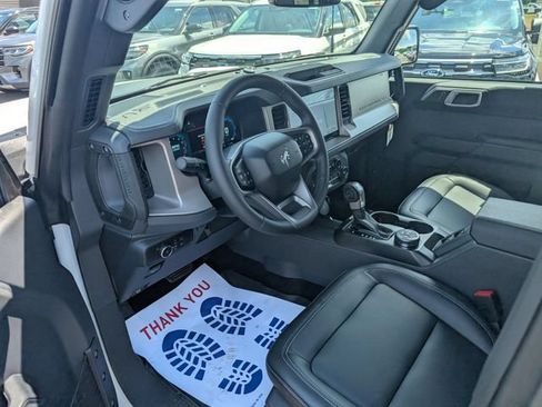 New 2026 Ford Bronco Outer Banks w/ Black Appearance Package AWD/4WD image 12