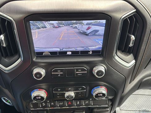 Used 2020 GMC Sierra 1500 AT4 image 32