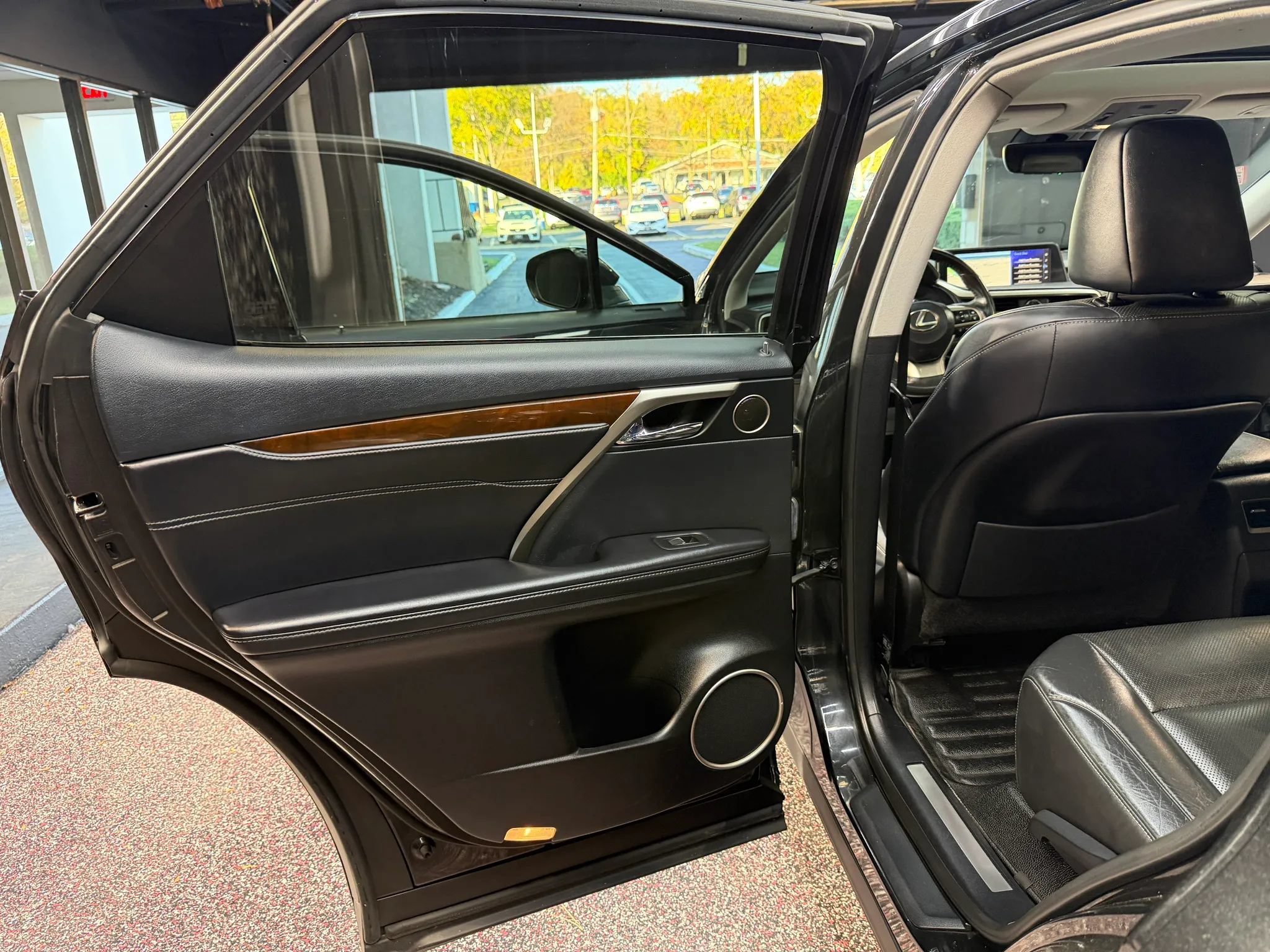 Used 2017 Lexus RX 350 AWD w/ Premium Package image 25