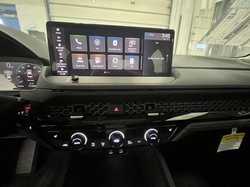 New 2025 Honda Accord EX-L image 17