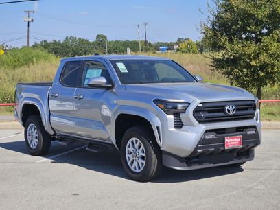 New 2025 Toyota Tacoma SR5