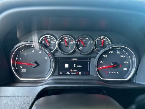 Used 2022 Chevrolet Silverado 2500 LTZ w/ LTZ Convenience Package image 16