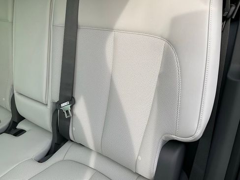 Used 2025 Hyundai Ioniq 5 Limited image 31