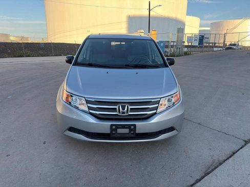 Used 2013 Honda Odyssey EX-L image 2
