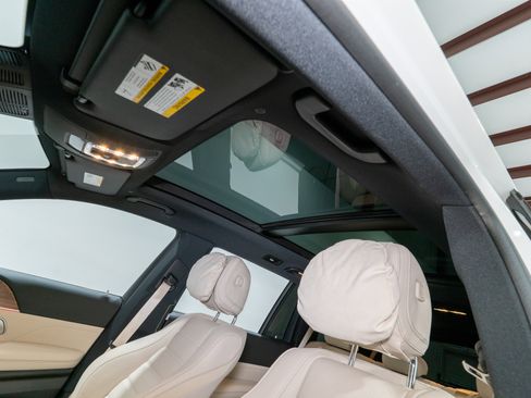 Used 2025 Mercedes-Benz GLS 450 4MATIC image 17