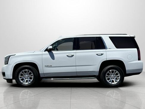 Used 2017 GMC Yukon SLT image 8