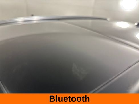 Used 2023 Volvo XC60 B5 Plus AWD/4WD image 10