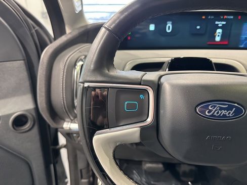 Used 2025 Ford Expedition Max Platinum image 27