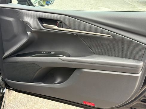 New 2026 Toyota Camry Hybrid FWD image 13