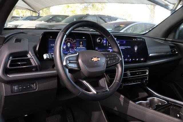Used 2024 Chevrolet Traverse LT AWD/4WD image 7