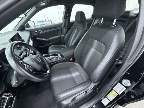 Used 2025 Honda Civic Sport image 17