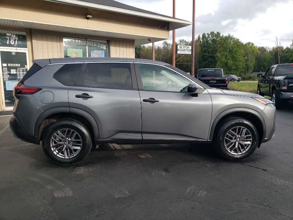 Used 2023 Nissan Rogue S AWD/4WD image 6