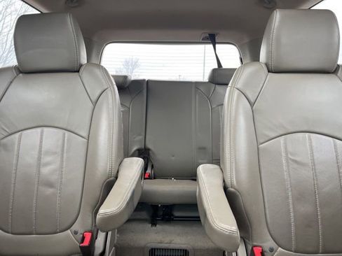 Used 2014 GMC Acadia Denali image 24