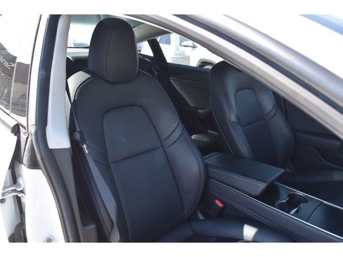 Used 2018 Tesla Model 3 Long Range image 27