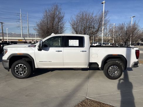 Used 2021 GMC Sierra 3500 SLT w/ Gooseneck/5TH Wheel Package image 2