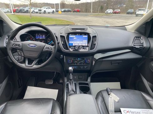 Used 2017 Ford Escape Titanium image 22