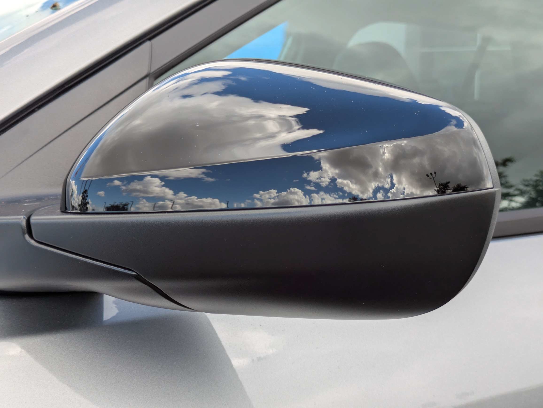 New 2026 Chevrolet Trax RS w/ Sunroof Package FWD image 34