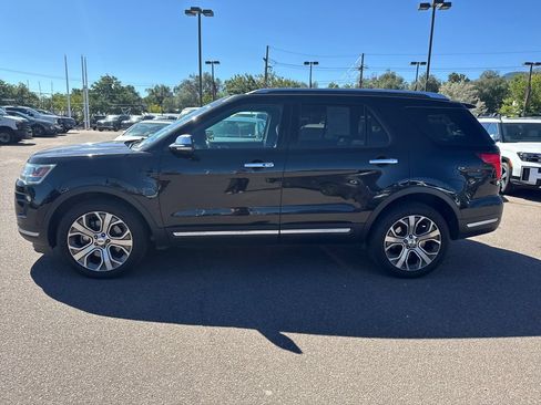 Used 2018 Ford Explorer Platinum AWD/4WD image 8