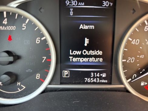 Certified 2018 Nissan Sentra SV image 20