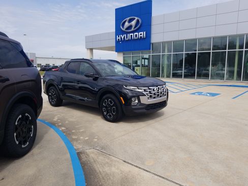 Used 2022 Hyundai Santa Cruz SEL w/ Activity Package image 1