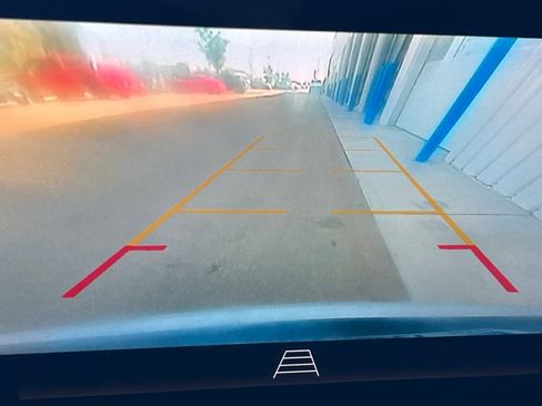 Used 2024 Buick Envista Preferred w/ Convenience I Package image 16