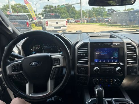 Used 2020 Ford F150 Platinum w/ Equipment Group 701A Luxury AWD/4WD image 21