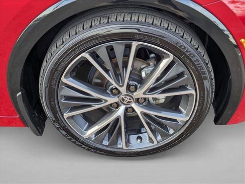 Used 2024 Toyota Prius XLE image 25