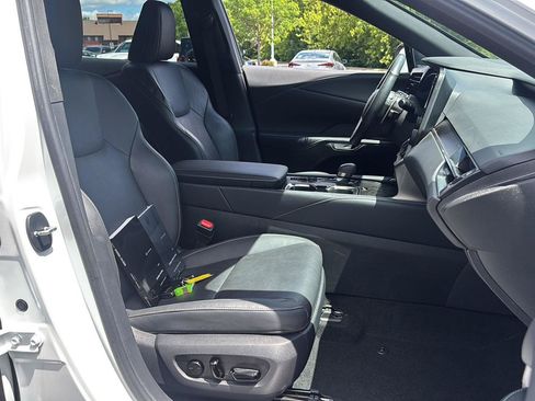 Used 2023 Lexus RX 350 w/ Cold Area Package AWD/4WD image 19