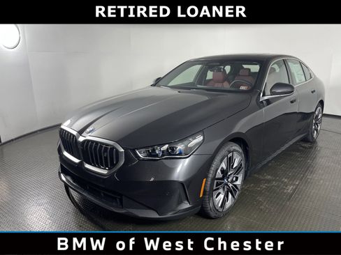 Certified 2024 BMW i5 eDrive40i w/ Premium Package image 1