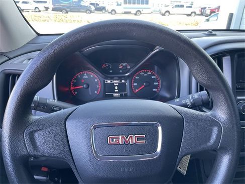 Used 2015 GMC Canyon SL image 18