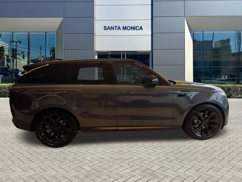New 2026 Land Rover Range Rover Sport SE AWD/4WD image 5