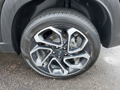 Certified 2025 Chevrolet Trax RS w/ Driver Confidence Package image 29