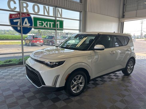 New 2025 Kia Soul S image 3
