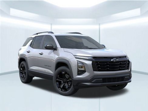 New 2026 Chevrolet Equinox LT image 8