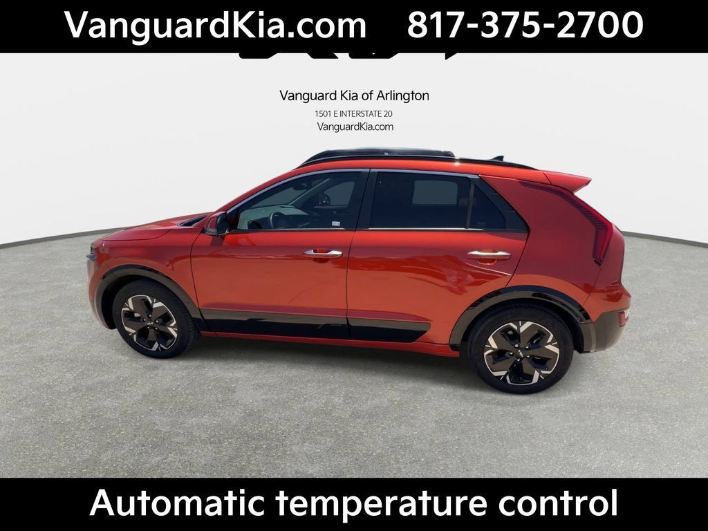 Certified 2023 Kia Niro Wave FWD image 5