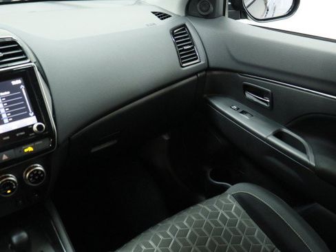Used 2026 Mitsubishi Outlander Sport AWD image 26