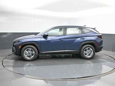 New 2026 Hyundai Tucson SE FWD image 2