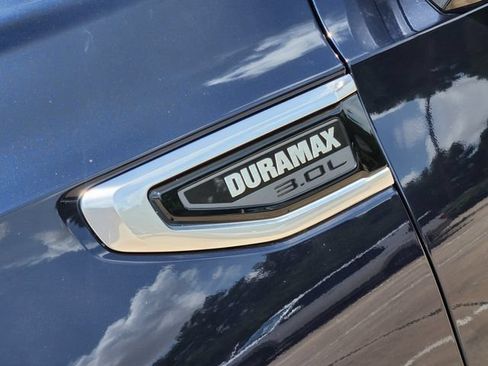 Used 2021 GMC Yukon Denali AWD/4WD image 12
