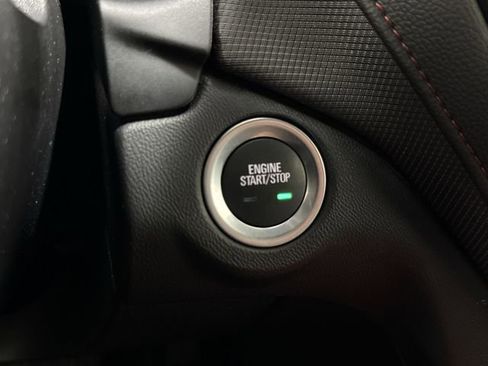 Used 2022 Chevrolet Equinox RS w/ RS Leather Package FWD image 16