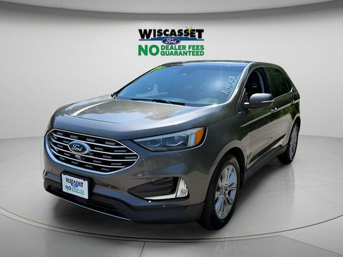 Used 2019 Ford Edge Titanium w/ Equipment Group 301A AWD/4WD image 17