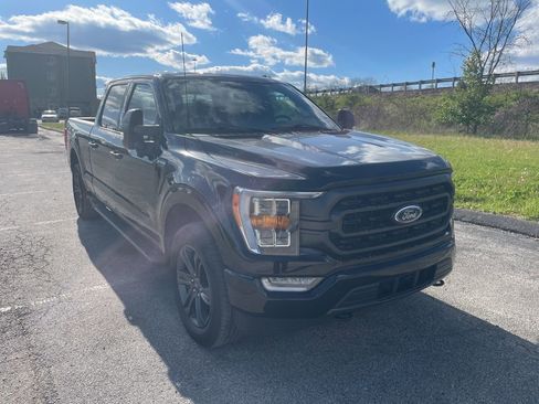 Used 2023 Ford F150 XLT w/ Equipment Group 302A High AWD/4WD image 4