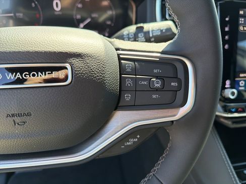 New 2026 Jeep Grand Wagoneer Limited AWD/4WD image 66