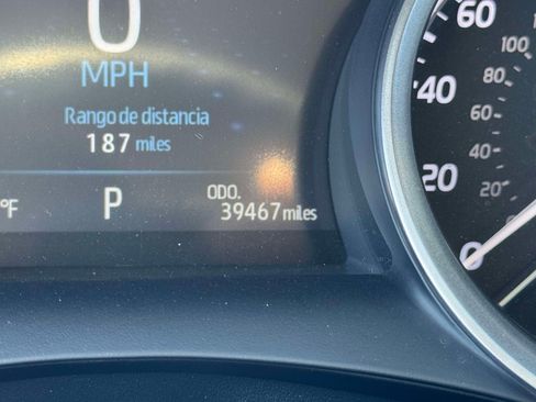 Certified 2021 Toyota Camry LE AWD/4WD image 28