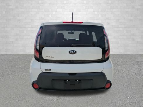 Used 2016 Kia Soul FWD image 3