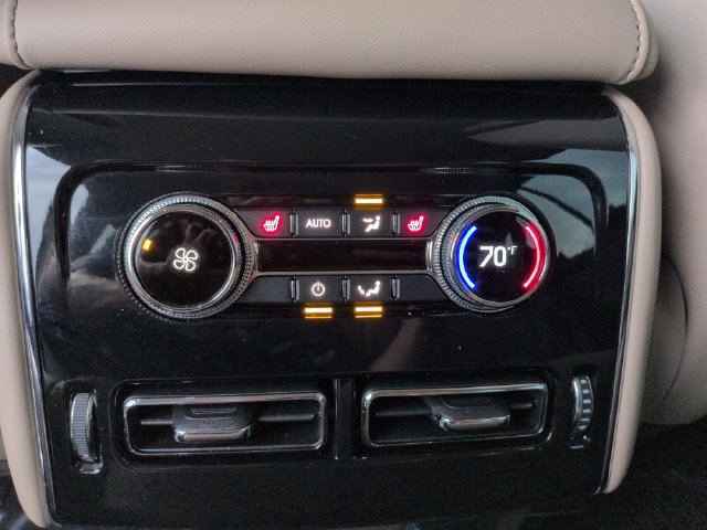 Used 2021 Lincoln Aviator AWD w/ Elements Package image 31