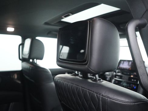 Used 2024 INFINITI QX80 Premium Select AWD/4WD image 14