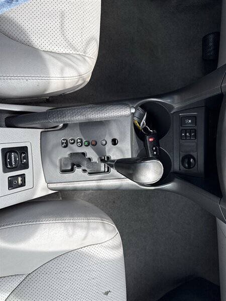 Used 2012 Toyota RAV4 Limited w/ Premium Plus Value Pkg AWD/4WD image 29