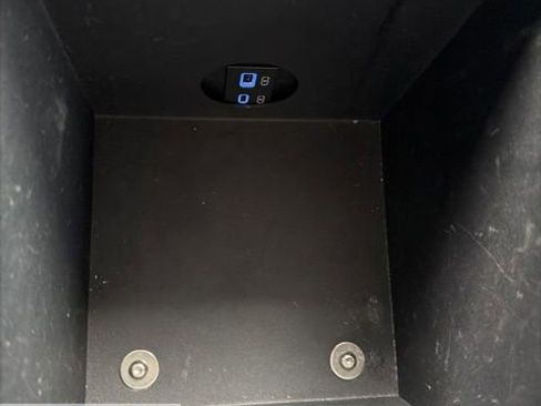 Used 2022 Toyota Tacoma SR image 51