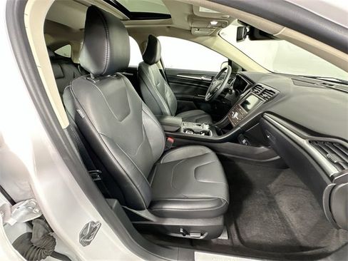 Used 2020 Ford Fusion Energi Titanium image 30