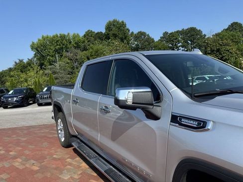 Used 2020 GMC Sierra 1500 SLT w/ SLT Premium Plus Package AWD/4WD image 18